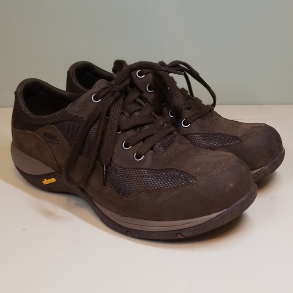 Dansko Vibram waterproof nubuck shoes Women's 40 - Picture 1 of 8